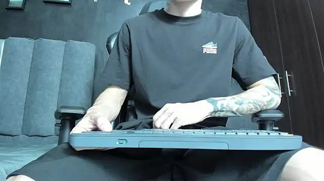 Enzo_Maserati 网络视讯表演