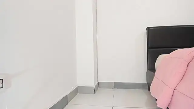 Živá chatovací místnost LarissaAshly