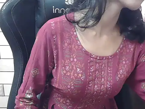 Mayra4U's Webcam Show