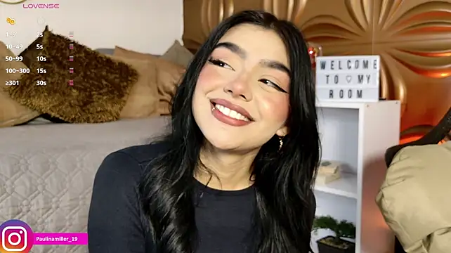 Chat XXX en directo de Paulinamillerr