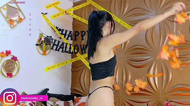 Chat XXX en directo de Paulinamillerr