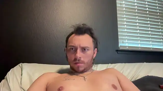 MrCloudzzz webkamerás műsora