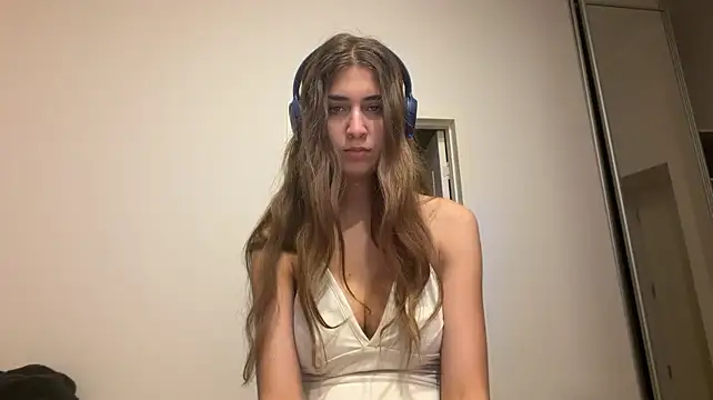 Show modela MarleenHaynie na web-kameri