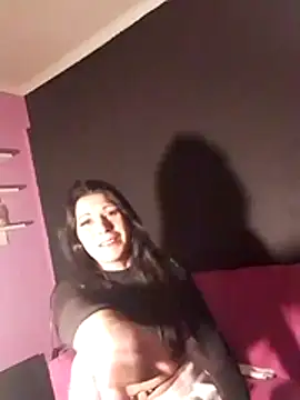 soledad23 Adlı Modelin Canlı XXX Sohbeti