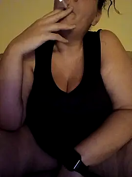 ThickPrincessKlara Webcam show