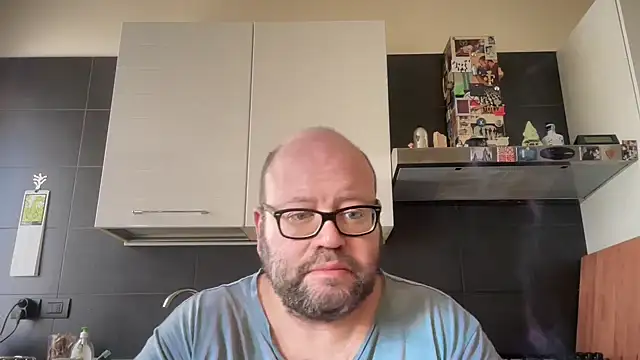 theitalianbear webcam show