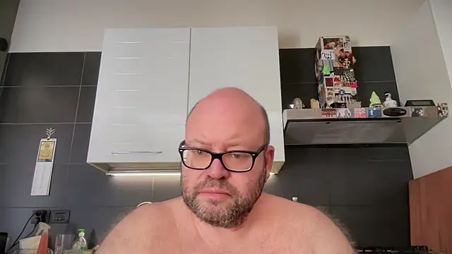 theitalianbear Webcam show