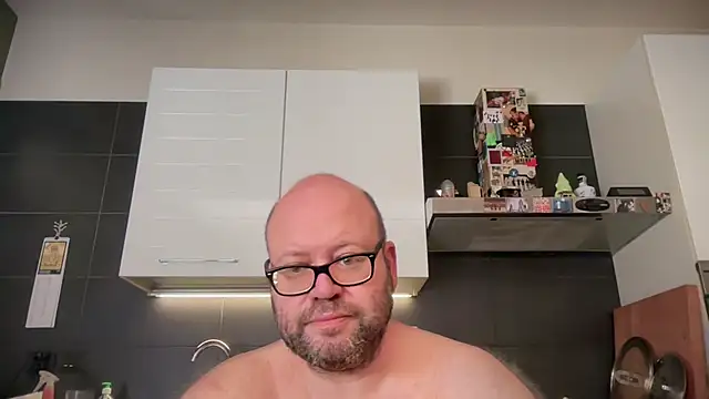theitalianbear webcam show