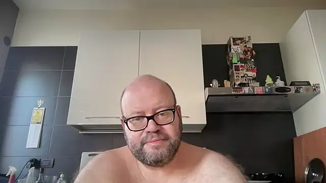 theitalianbear webcam show