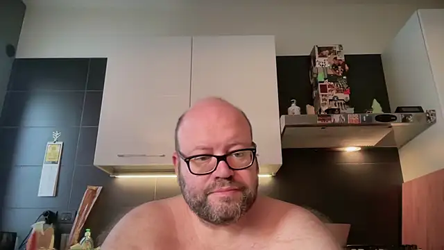 theitalianbear's Webcam Show