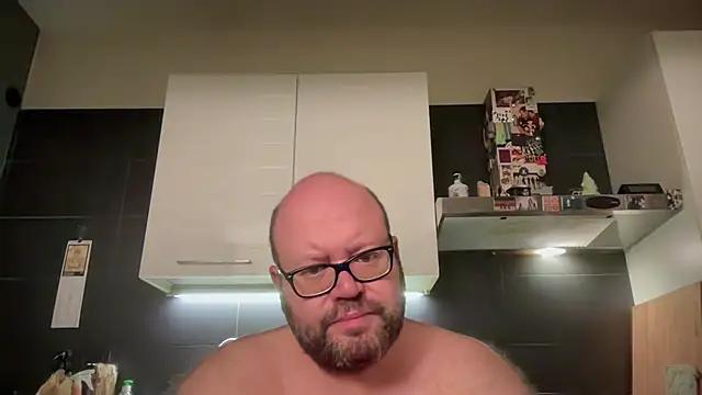 theitalianbear Webcam show