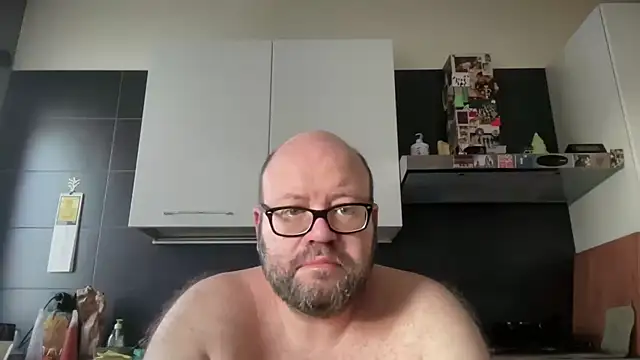 הופעת וובקאם של theitalianbear