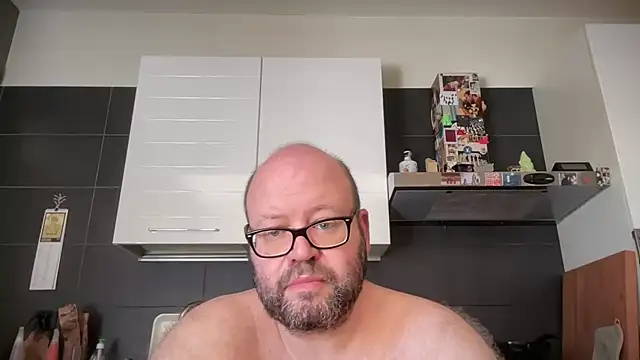 theitalianbear 网络视讯表演