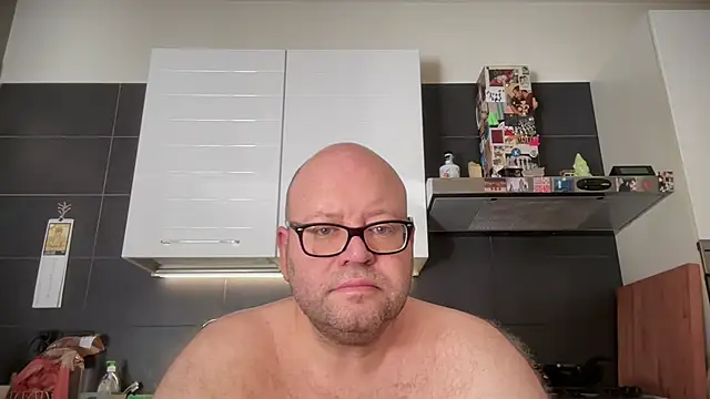 theitalianbear's Webcam Show