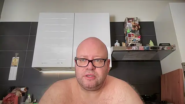 theitalianbear 网络视讯表演