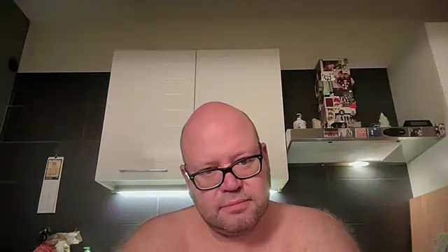 theitalianbear webcam show