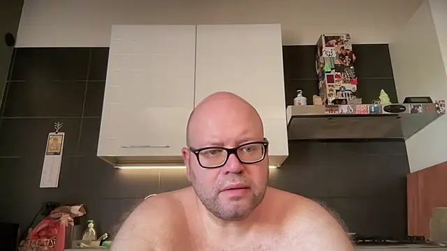 theitalianbear's Webcam Show
