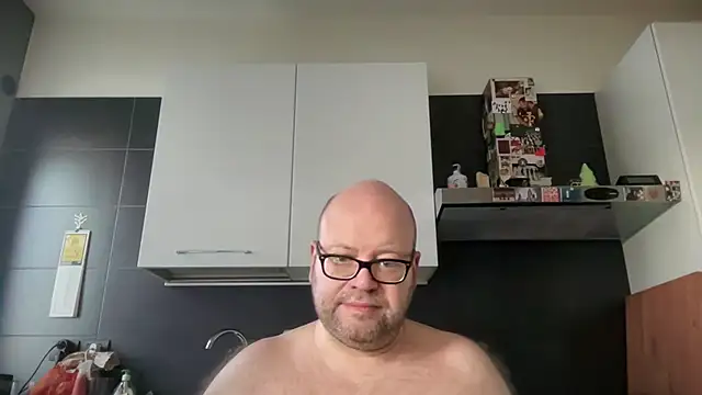 theitalianbear's Webcam Show