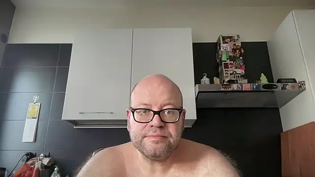 theitalianbear's Webcam Show