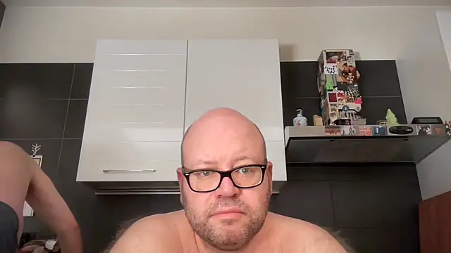 Pokazy przed kamerką – theitalianbear