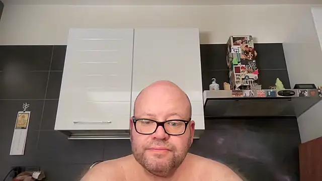 theitalianbear Webcam show