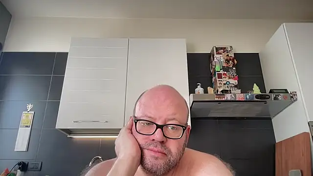 theitalianbear Шоу с уебкамера