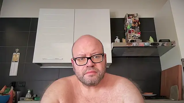 הופעת וובקאם של theitalianbear