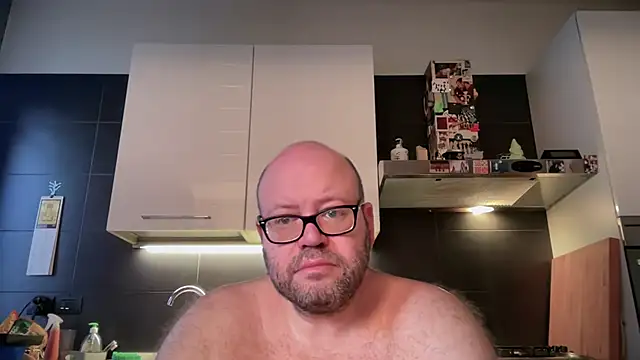 theitalianbear Webcamshow