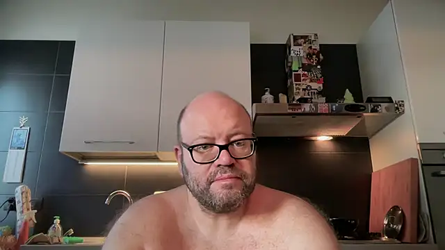 theitalianbear 网络视讯表演