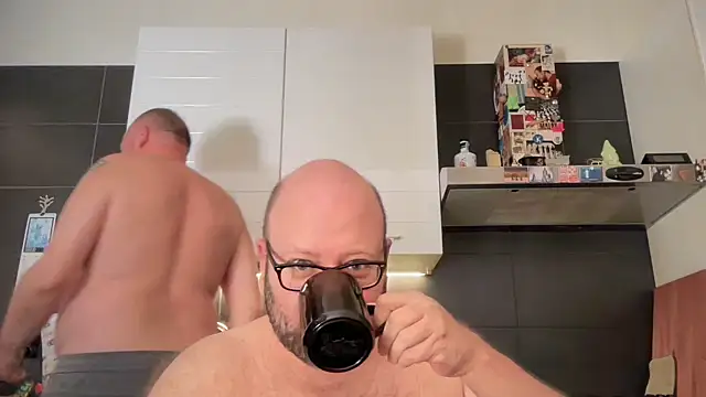theitalianbear 网络视讯表演