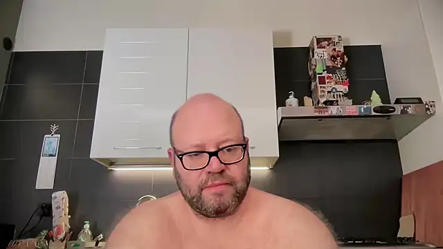 theitalianbear webcam show