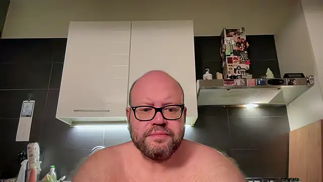 theitalianbear webcam show