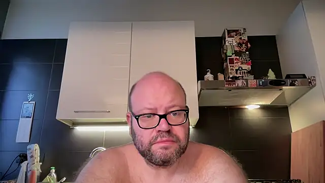 theitalianbear Webcamshow