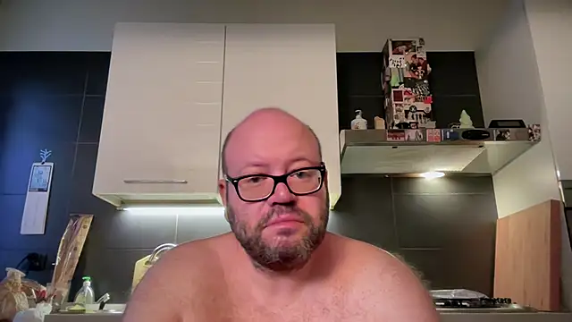 theitalianbear 网络视讯表演