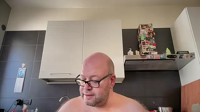 theitalianbear: вебкам-шоу