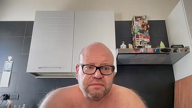 theitalianbear Шоу с уебкамера