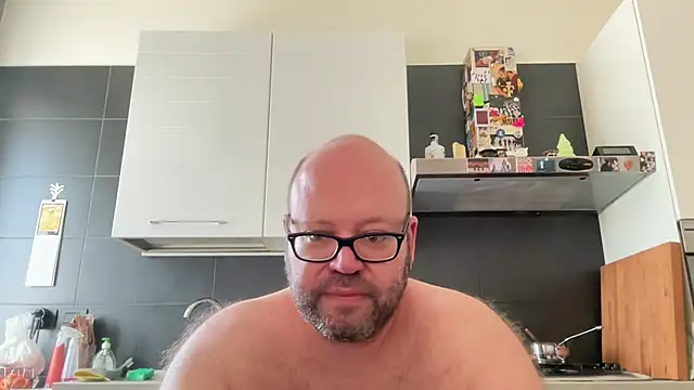 theitalianbear's Webcam Show
