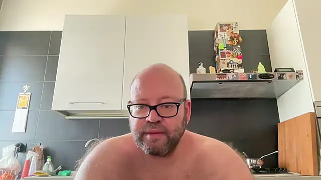 Pokazy przed kamerką – theitalianbear