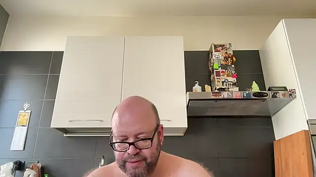 theitalianbear Webcam show