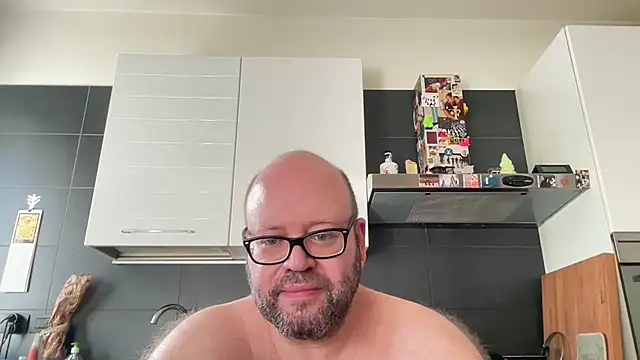 theitalianbear Webcam show