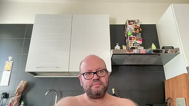 theitalianbear Webcamshow