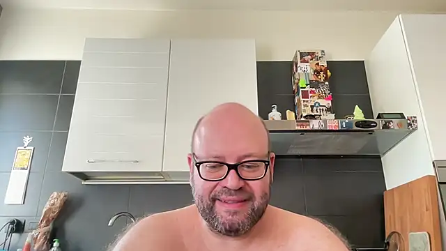 Pokazy przed kamerką – theitalianbear