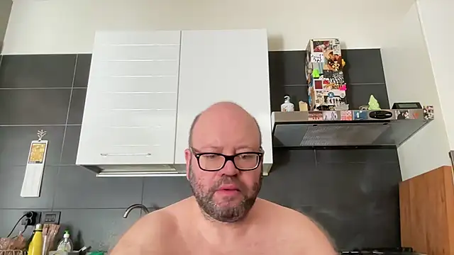 theitalianbear's Webcam Show