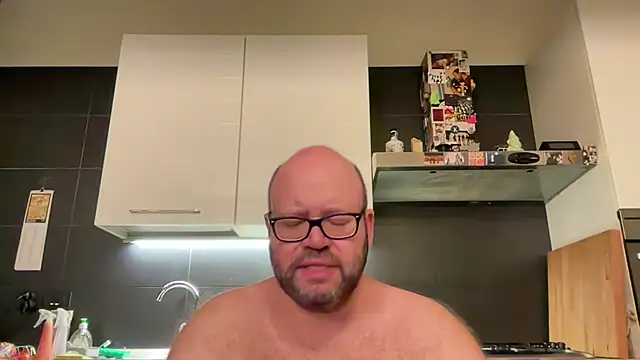 theitalianbear Шоу с уебкамера