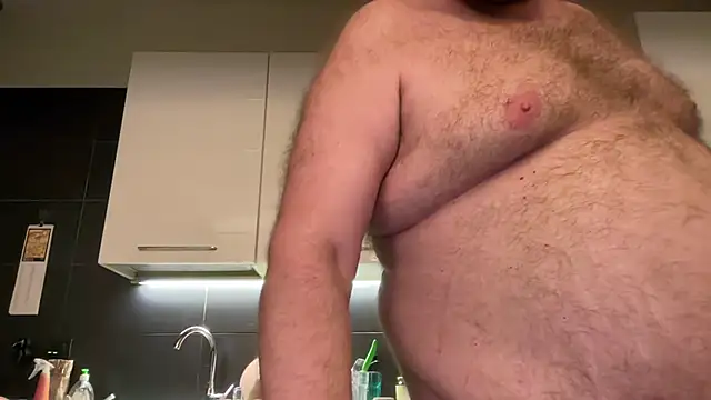 theitalianbear 网络视讯表演
