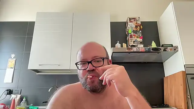 theitalianbear webkamerás műsora