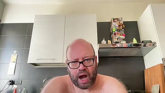 theitalianbear – webcam-show