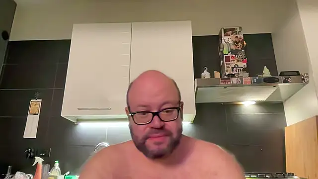 theitalianbear Webcam show