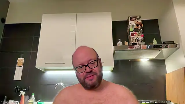 theitalianbear Webcam show