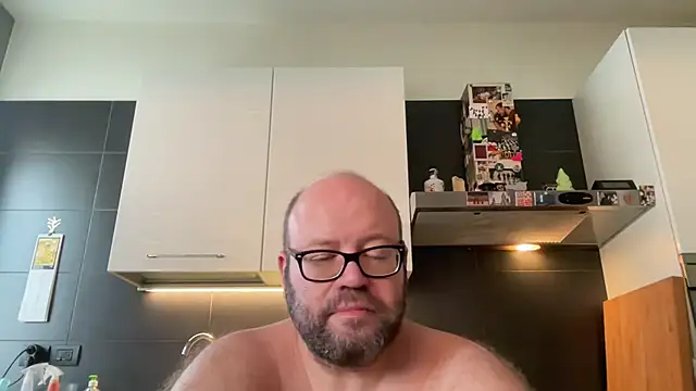 הופעת וובקאם של theitalianbear